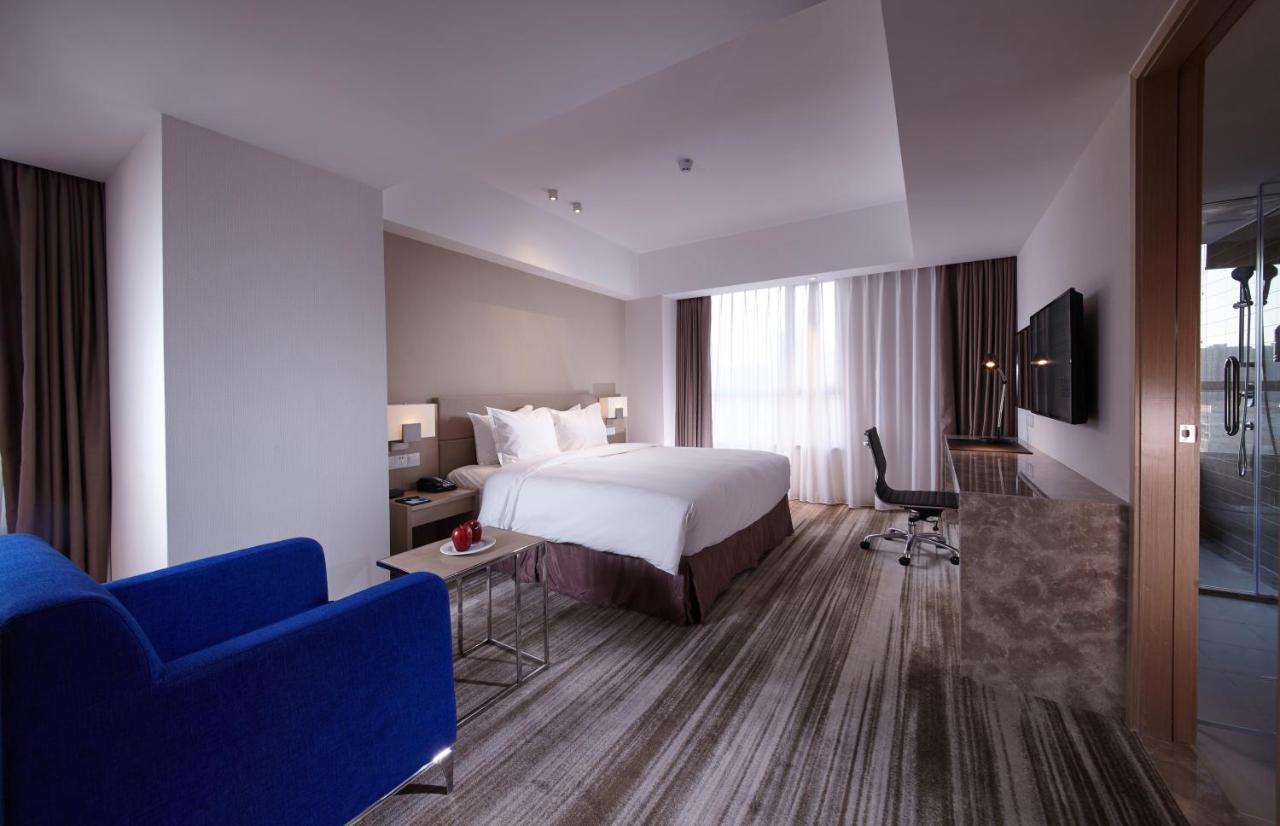 Holiday Inn Express Shenyang Tawan, An Ihg Hotel Ngoại thất bức ảnh