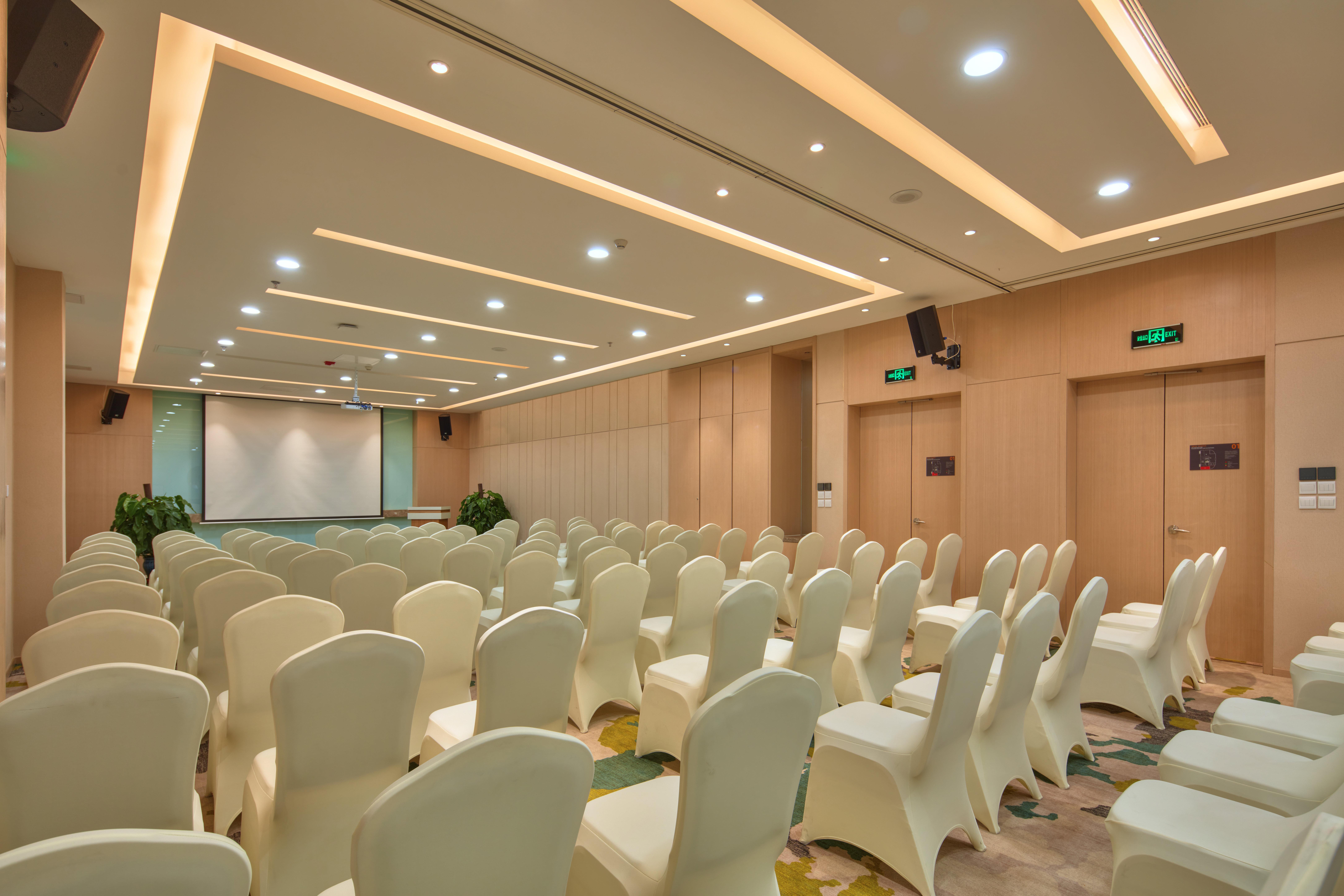 Holiday Inn Express Shenyang Tawan, An Ihg Hotel Ngoại thất bức ảnh